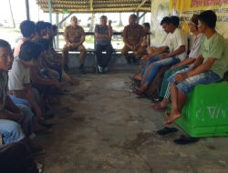 Jangkauan Semakin Luas, Zarfi Deson Harap Bantuan Mesin Tempel Tingkatkan Perekonomian Nelayan