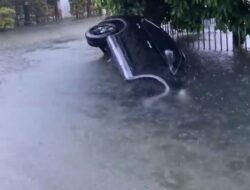 Kota Padang Dilanda Banjir, BMKG : Hujan Diprediksi Hingga Jum’at Siang