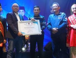 Gelontorkan CSR Atasi Stunting di Kota Padang, FIFGROUP Diganjar Penghargaan
