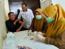 Jelang Keberangkatan Calon Jemaah Haji Padang Panjang, Dinkes Berikan Suntik Vaksin Meningitis