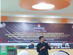 KPU Pesisir Selatan Tegaskan Kewajiban Parpol Penuhi Dokumen Pendaftaran Paslon