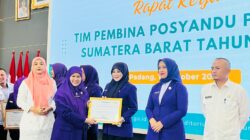 Ketua TP Posyandu Pesisir Selatan Raih Penghargaan dari Provinsi Sumbar